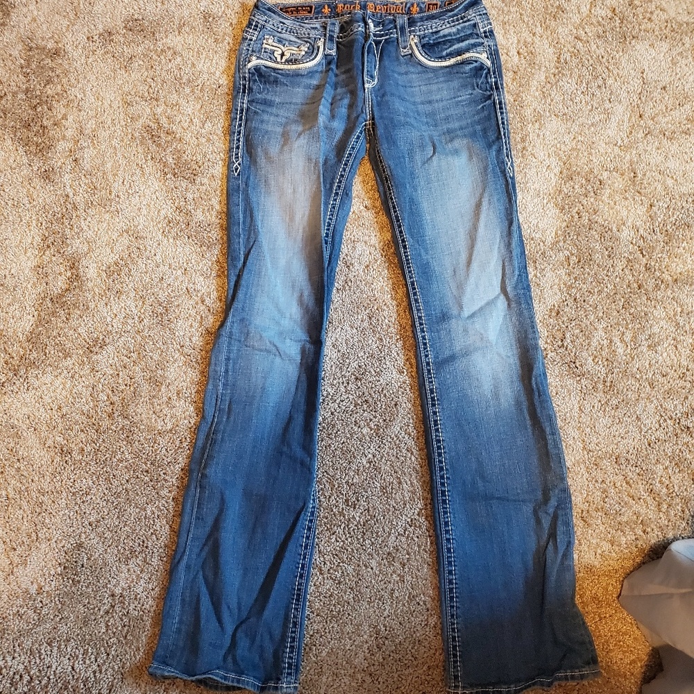 Rock revival Jean's